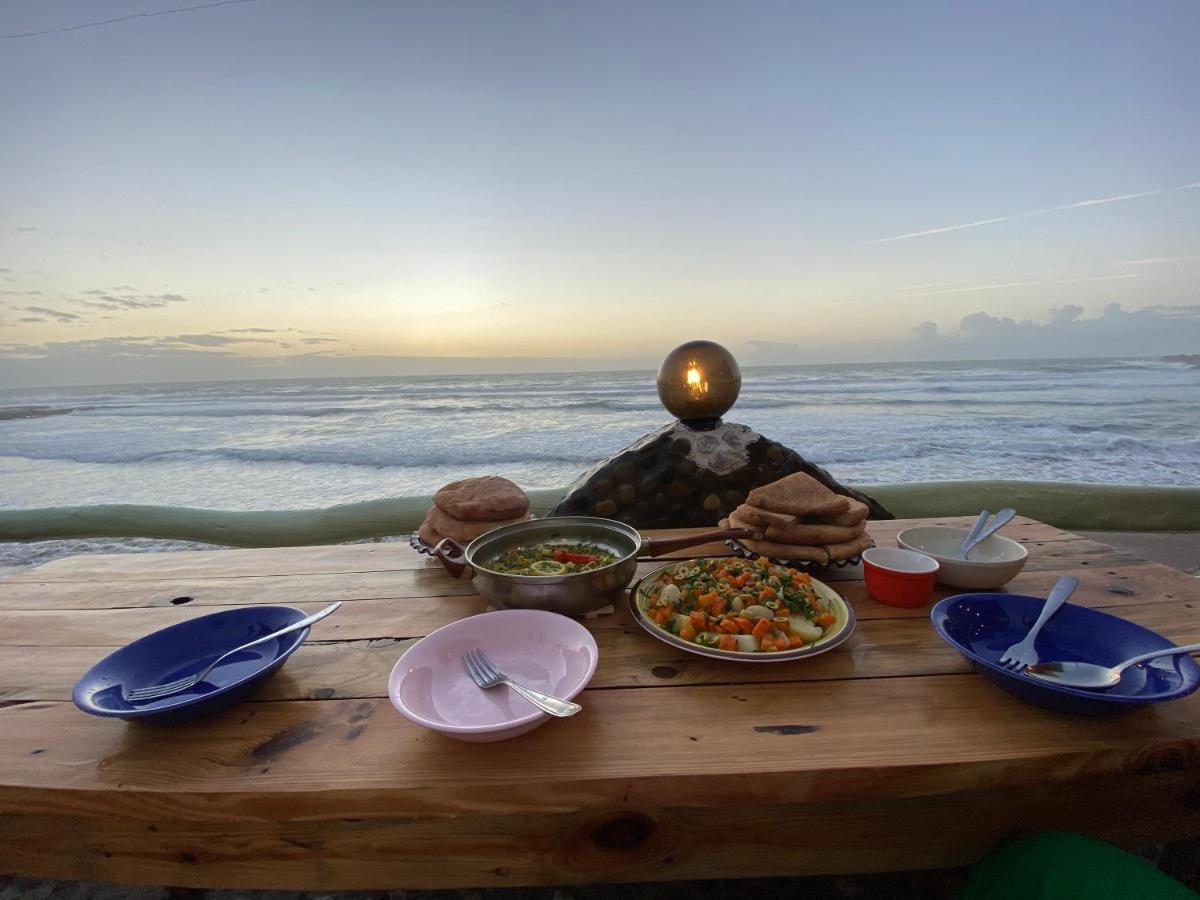 West Coast Hostel 依索安 外观 照片